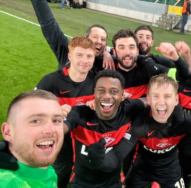 亚博体育 -关于清晨体能课后，北京首钢更衣室发声备战欧联，管理层满意，纪律约束更严格的信息