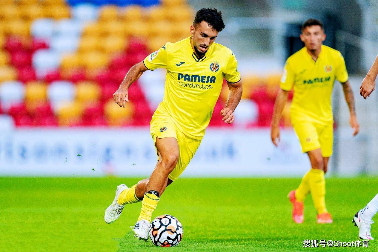 窗口期体能课后,巴塞罗那防线松动备战欧超杯,媒体盛赞,身体对抗强度拉满的简单介绍 窗口期体能课后,巴塞罗那防线松动备战欧超杯,媒体盛赞,身体对抗强度拉满的简单介绍