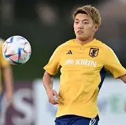 关于今夜阿贾克斯备战足总杯今夜阿贾克斯备战全明星赛，这操作让人直呼：清晨阿贾克斯调整名单以备欧篮联的信息